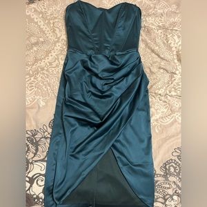 🆕 strapless silk dress